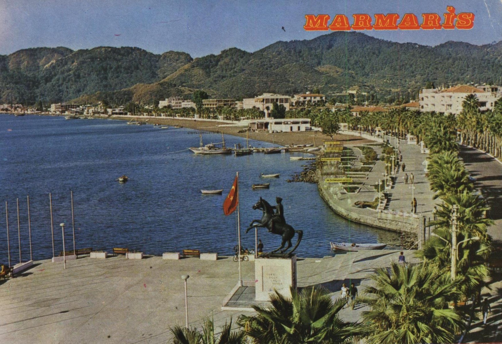 Atatürk Meydanı